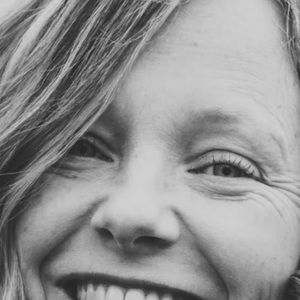 Meet your Posher, Leslie